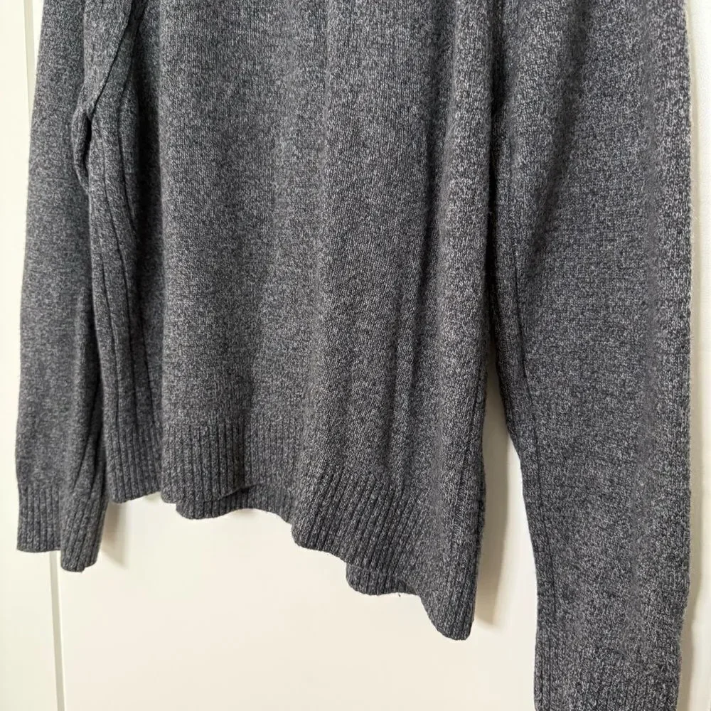 Banana Republic Sweater Mens Sz L Gray Knit Henley Mock Neck Wool Blend Classic